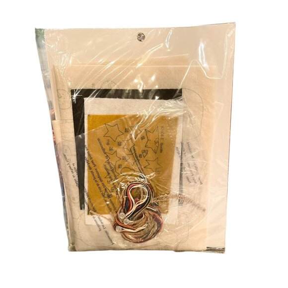 Bucilla Alma Lynne 83804 Snowmen Celebration Holiday Felt Ornaments Kit NEW - Picture 3 of 3